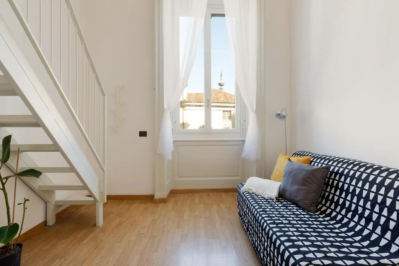 Central Studio Apts Milano-Corso Magenta 0*,