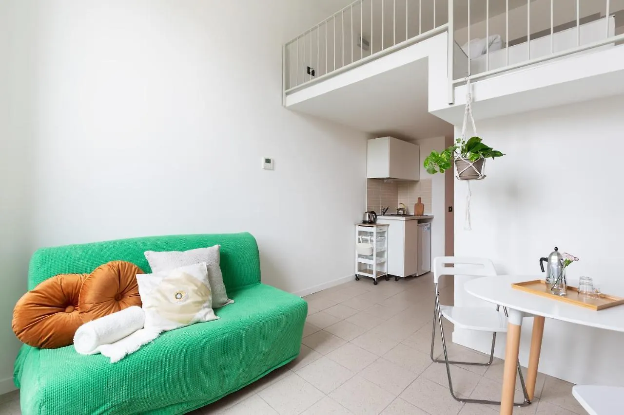 Central Studio Apts Milano-Corso Magenta Daire